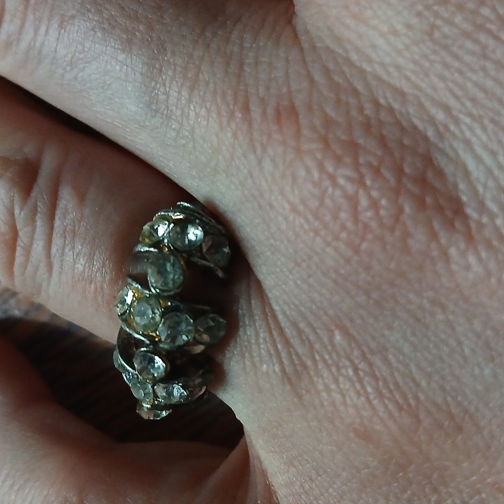 Ring‎